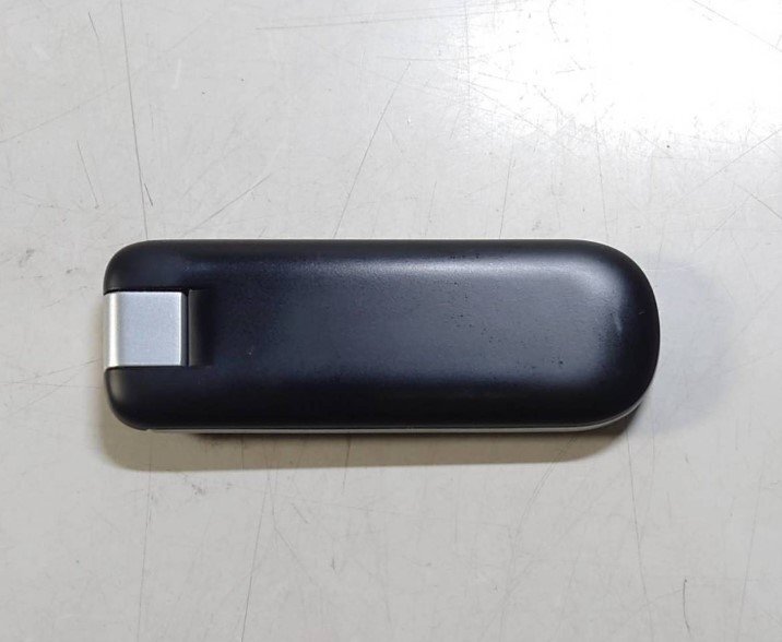 KN4086 【中古品】 NCXX USB LTEデータ通信端末 UX302NC LTE/3G/GSM 150Mbps Windows/Mac/Chrome OS対応拍卖