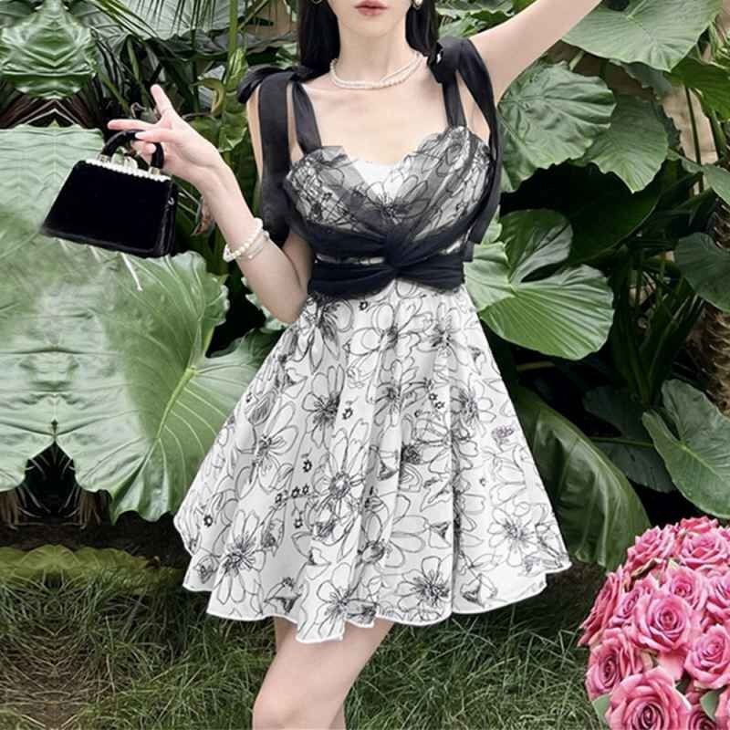 ワンピース水着 フリルワンピ レディース水着 スカート水着 体型カバー ワンサイズ ホワイト×ブラック拍卖