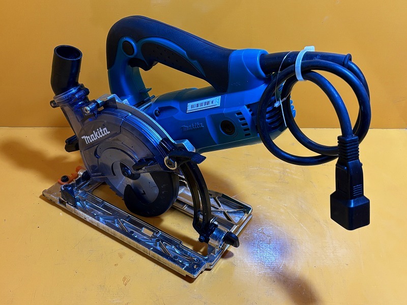 マキタ/MAKITA 125mm 防じん丸のこ KS5200FXSP拍卖