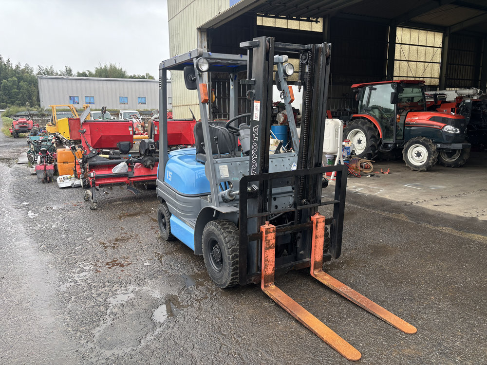 【茨城県常総市】点検、整備済み トヨタ 1.5t フォークリフト 6FGL15 使用時間5328h ガソリンエンジン 動作確認動画あり拍卖