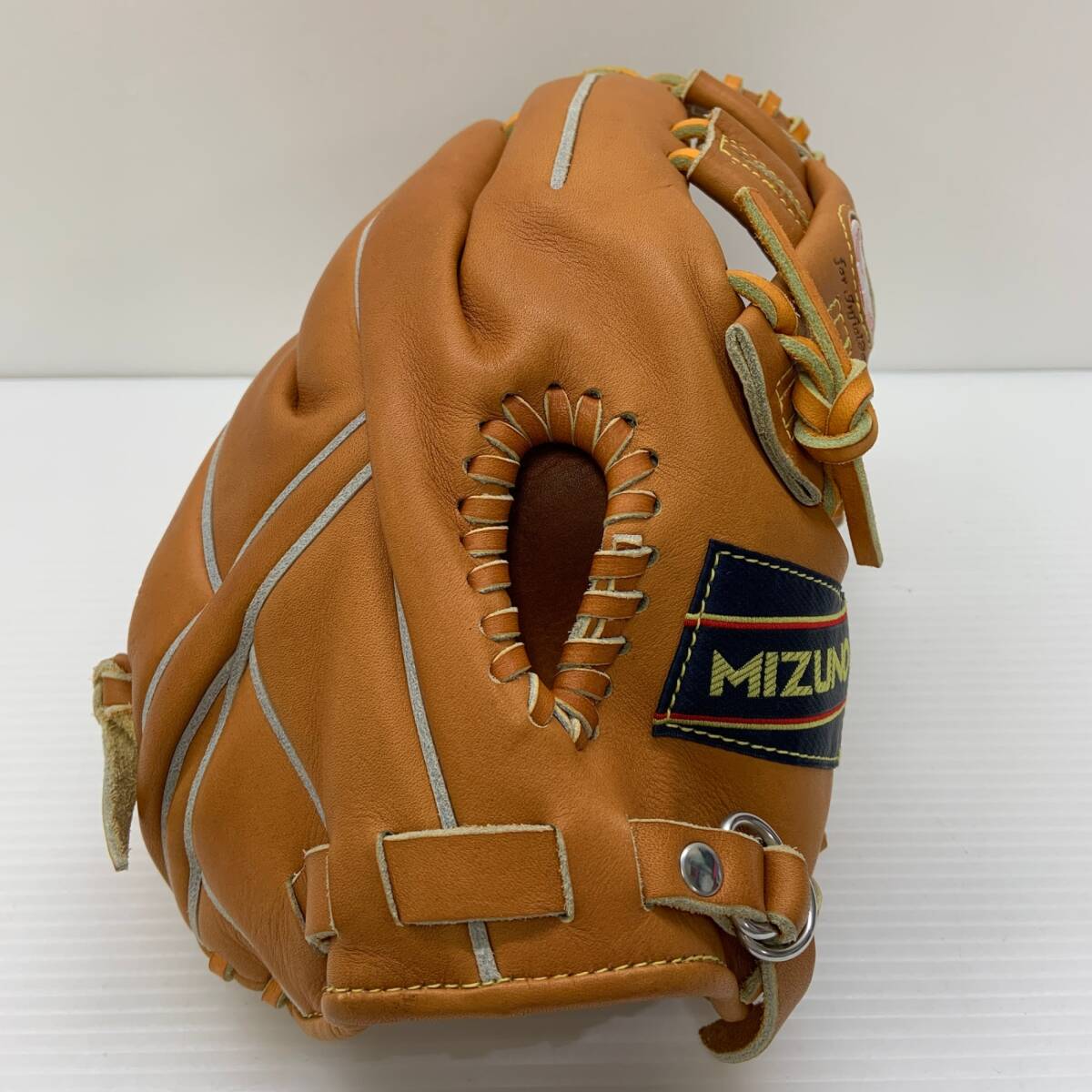 ミズノ MIZUNO ミズノプロ ワールドウィン 赤カップ 復刻 硬式 内野手用 グローブ グラブ 右投げ 1AJGH98118 中古品 野球 6602拍卖