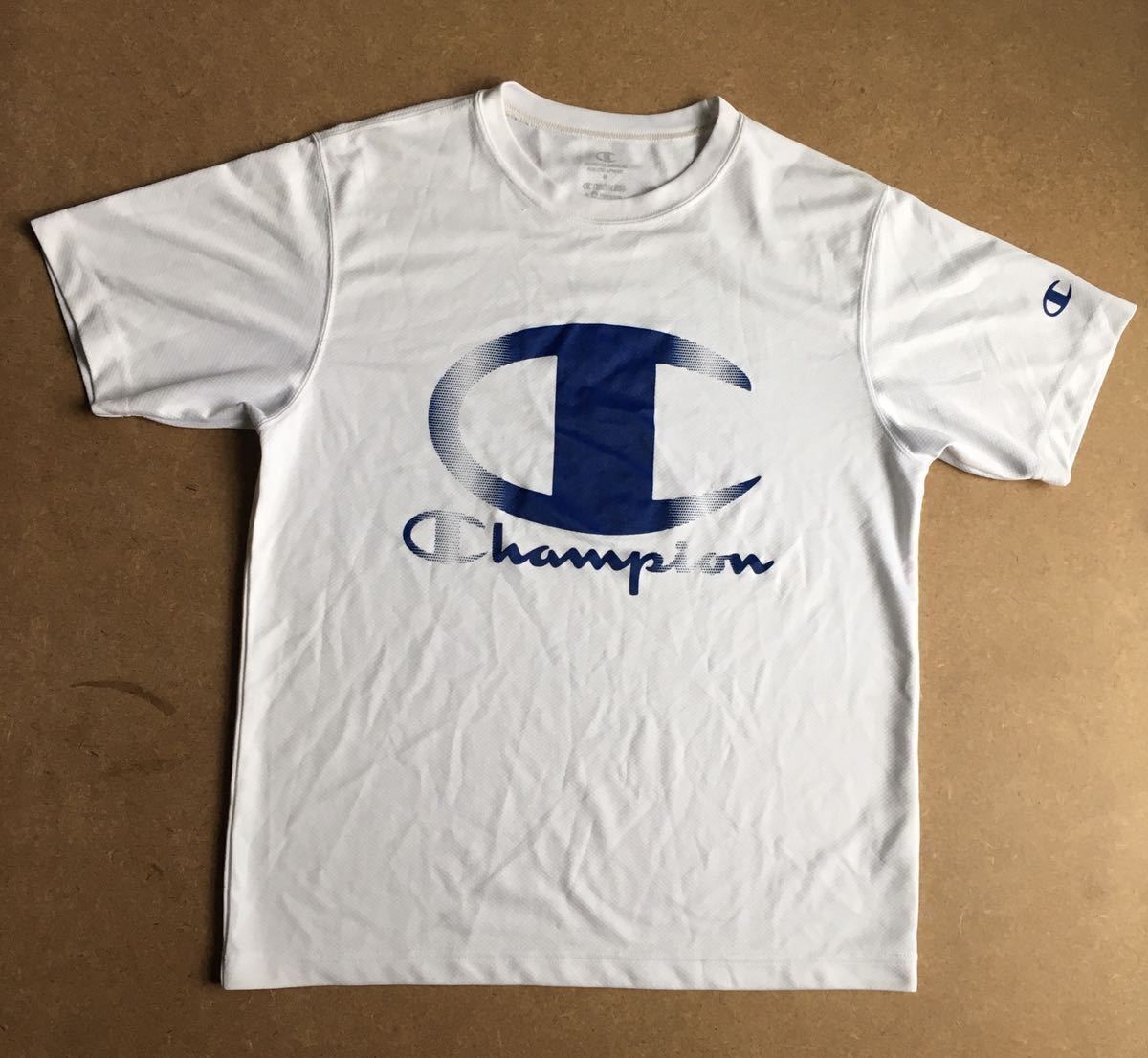 Champion ビッグロゴTシャツ ブルー×ホワイト ロゴTシャツ メッシュ素材 スポーツウェア チャンピオン拍卖