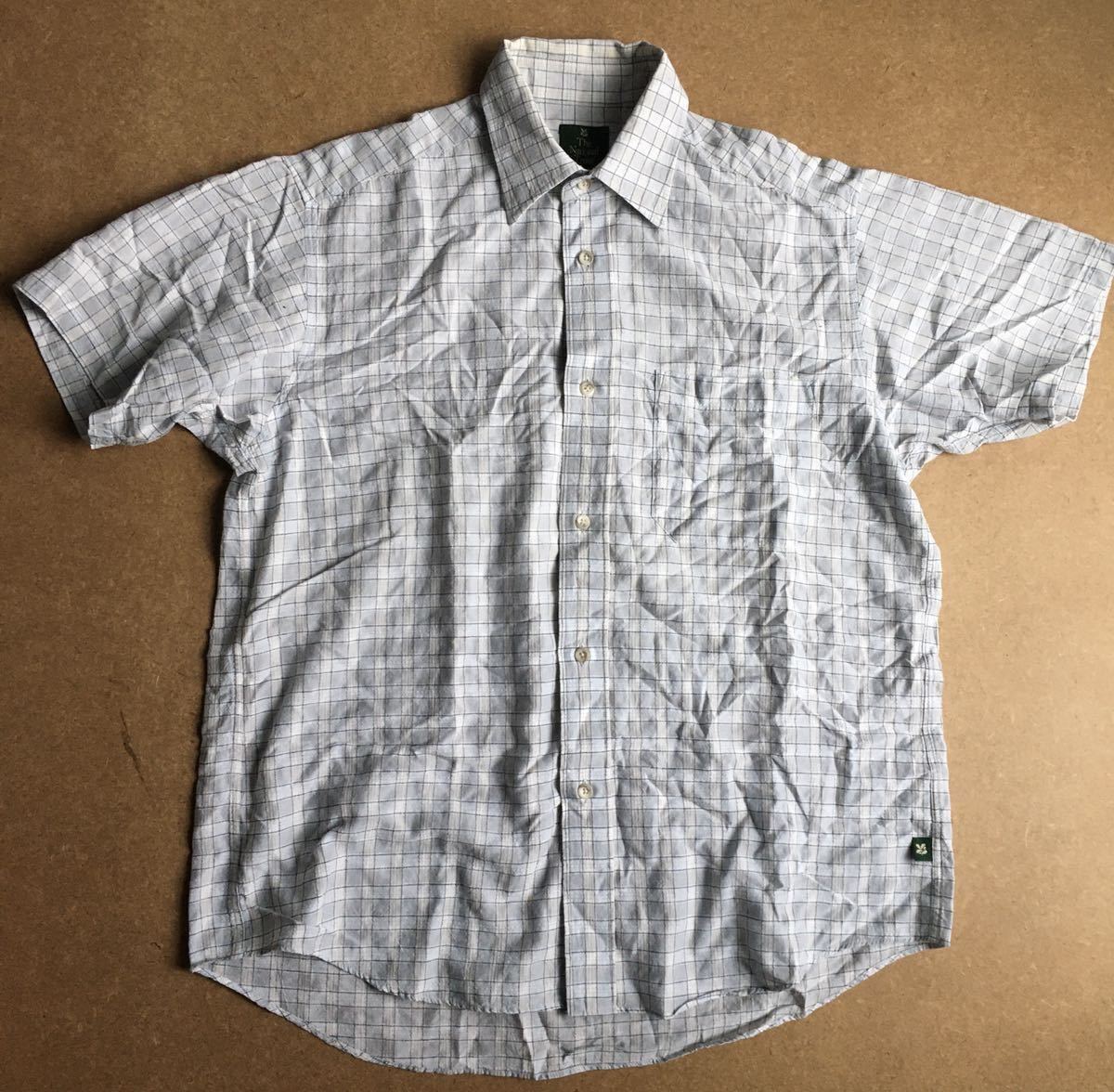 The National Trust シアサッカーチェックシャツ グレー 半袖シャツ拍卖