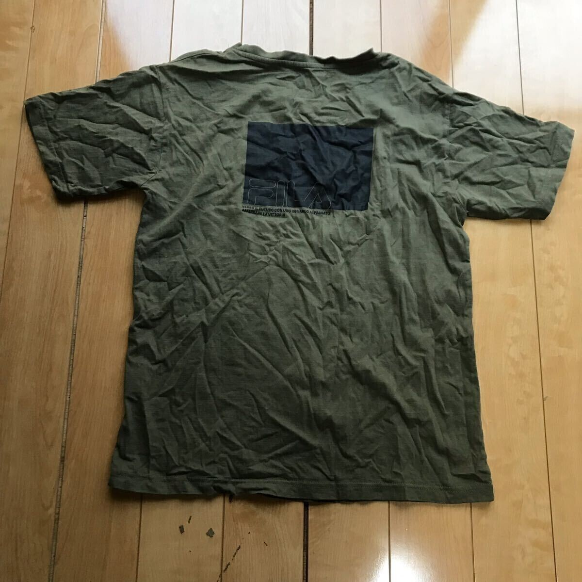 フィラ ロゴTシャツ 109-1-331 メンズ M カーキ拍卖