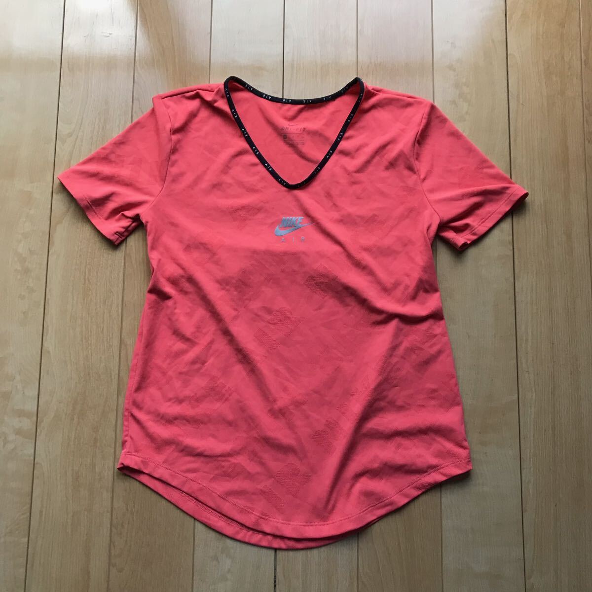 ナイキ ドライフィット トレーニングウェア 121-1-320 レディース S拍卖