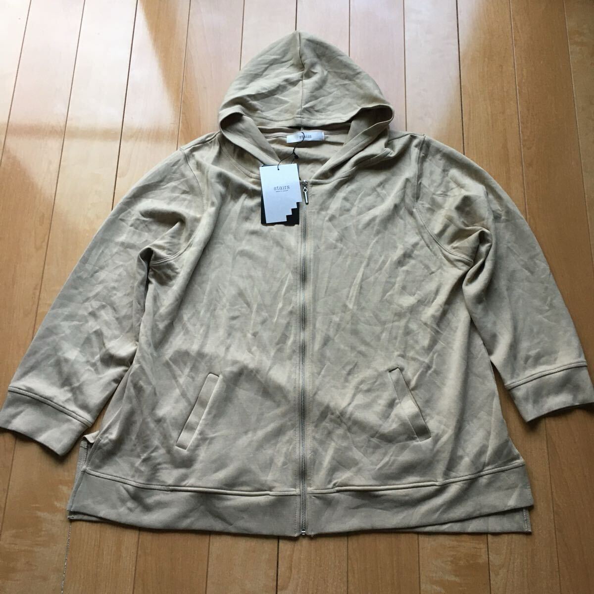 タグ付き stairs ジップパーカー 204-1-18 レディース 3L ベージュ拍卖