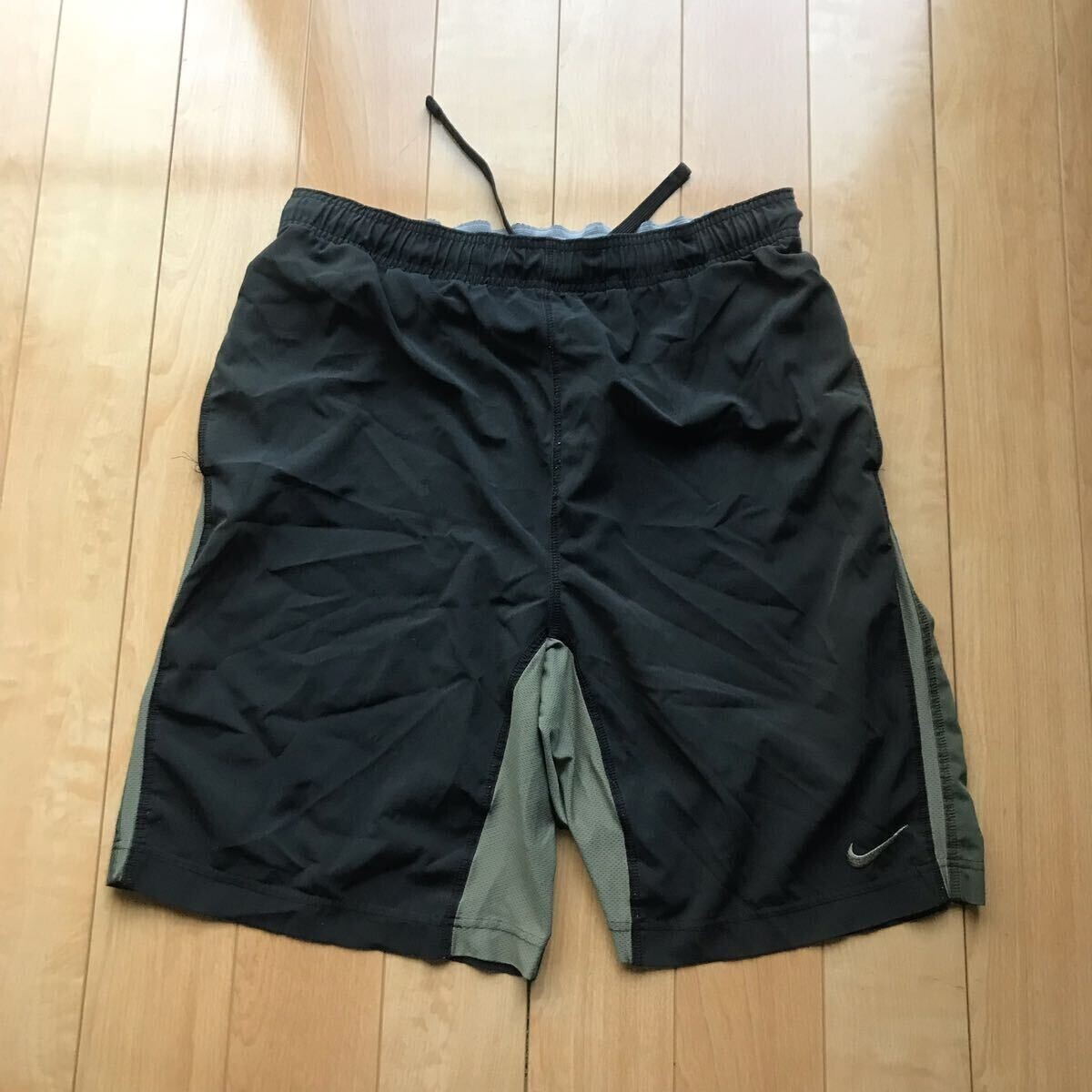 ナイキ ハーフパンツ 114-1-364 メンズ L カーキ ブラック拍卖