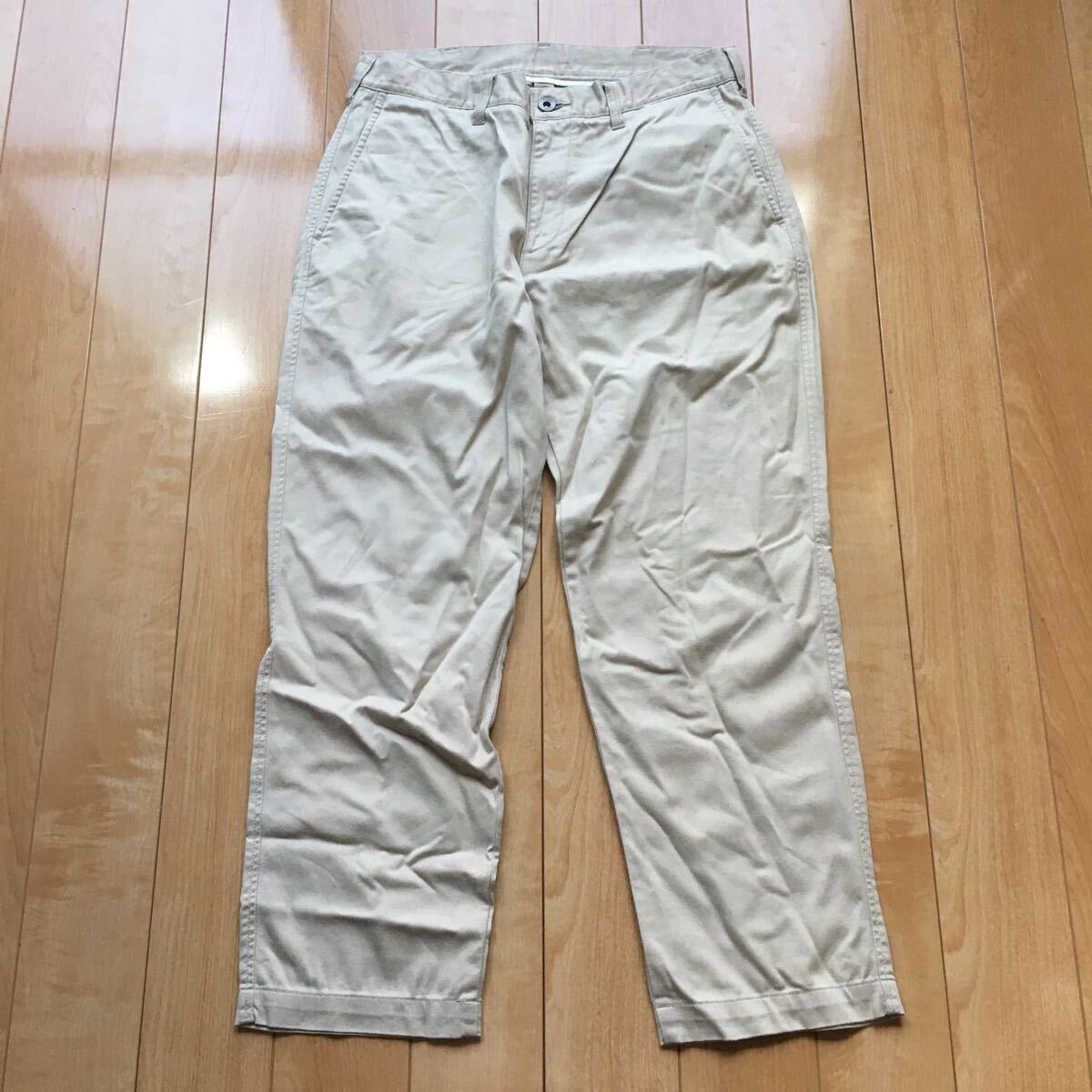 ユニクロ クロップドパンツ 定価1990円+税 061-1-430 メンズ ウエスト73cm ベージュ拍卖