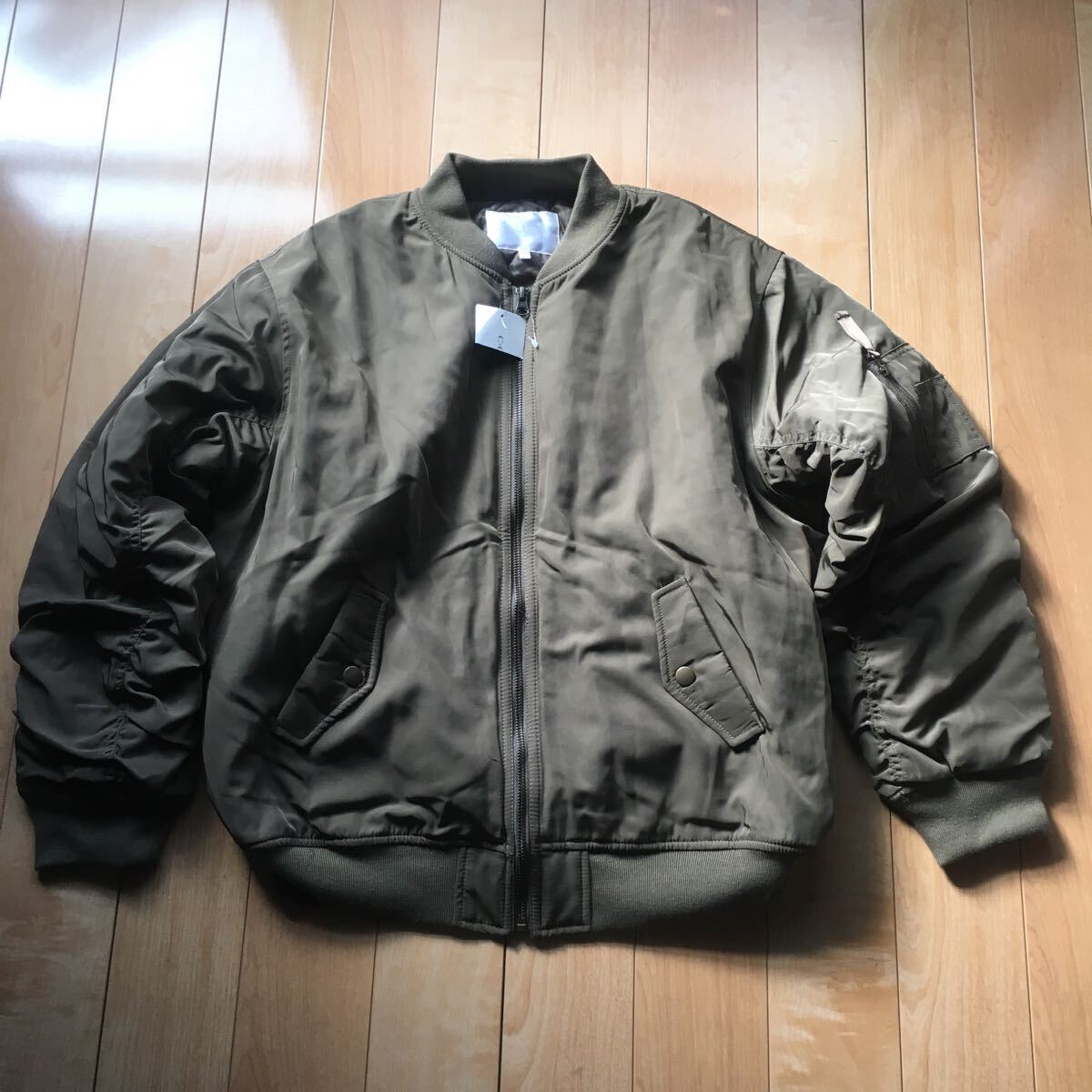 タグ付き ハニーズ MA-1ブルゾン 604-6-16 レディース L カーキ拍卖