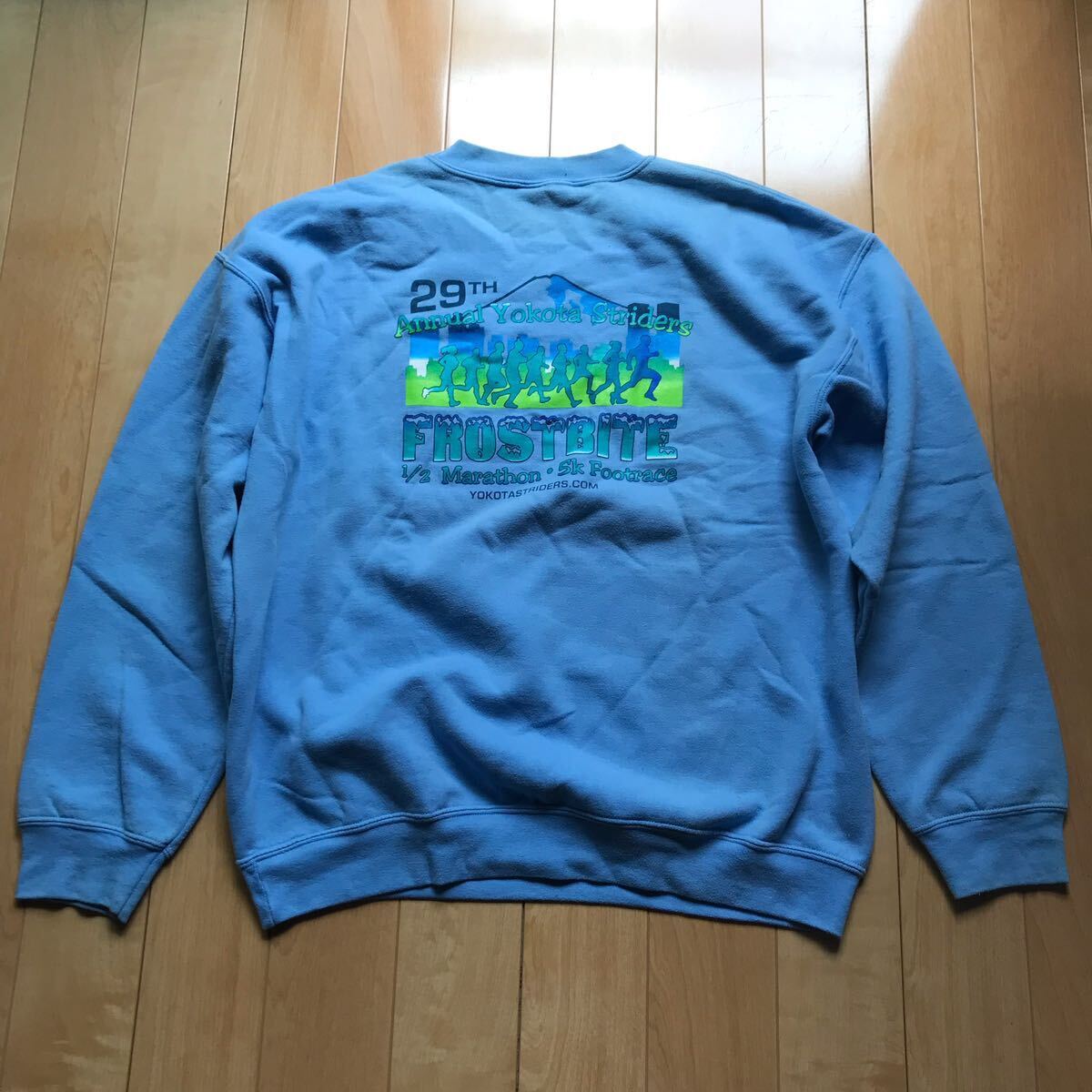 ギルダン 29TH 横田駅伝 ストライダーズランニングクラブ トレーナー 153-1-321 メンズ L ブルー拍卖
