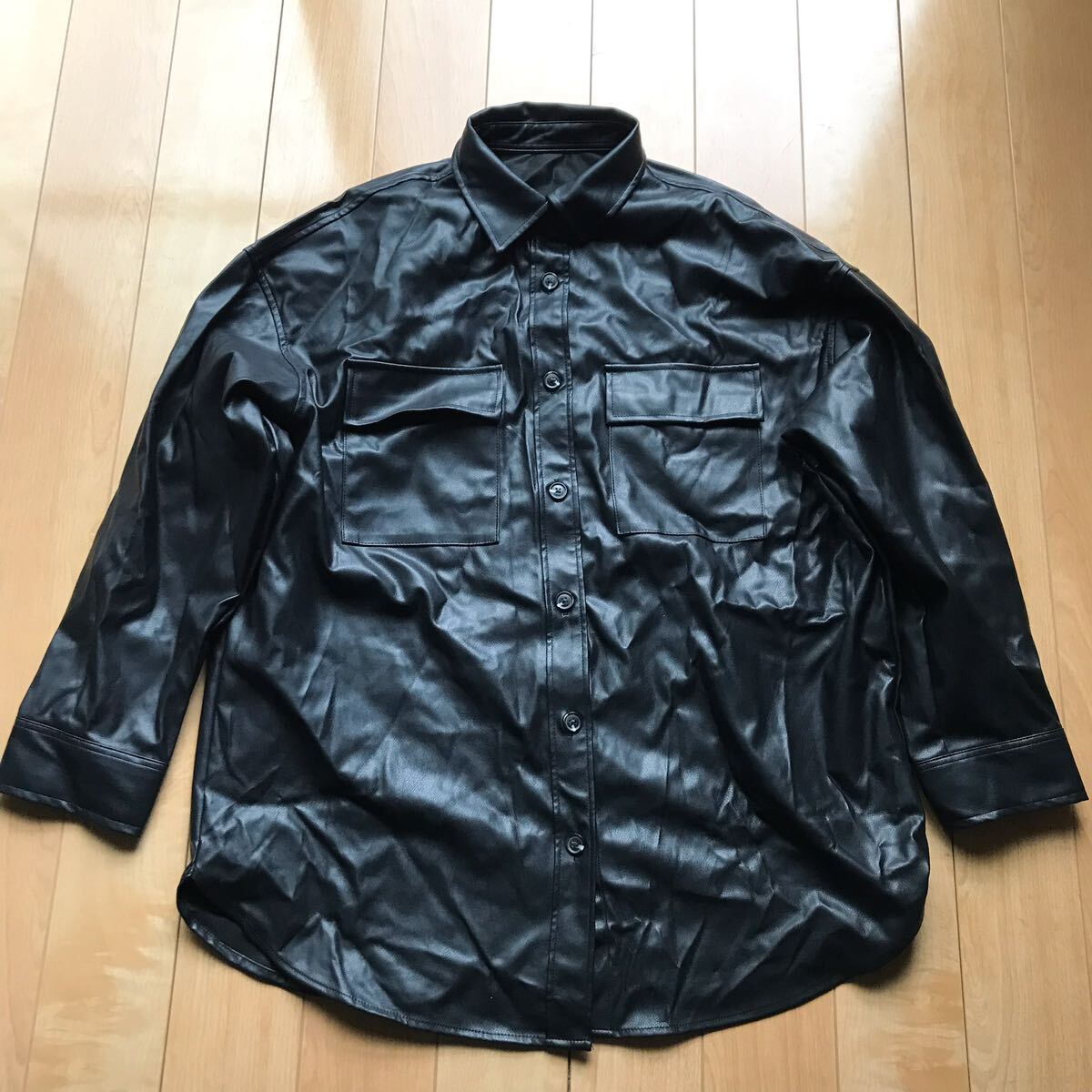 ジーユー フェイクレザーダブルポケットシャツ 定価2490円+税 119-1-306 レディース L ブラック拍卖