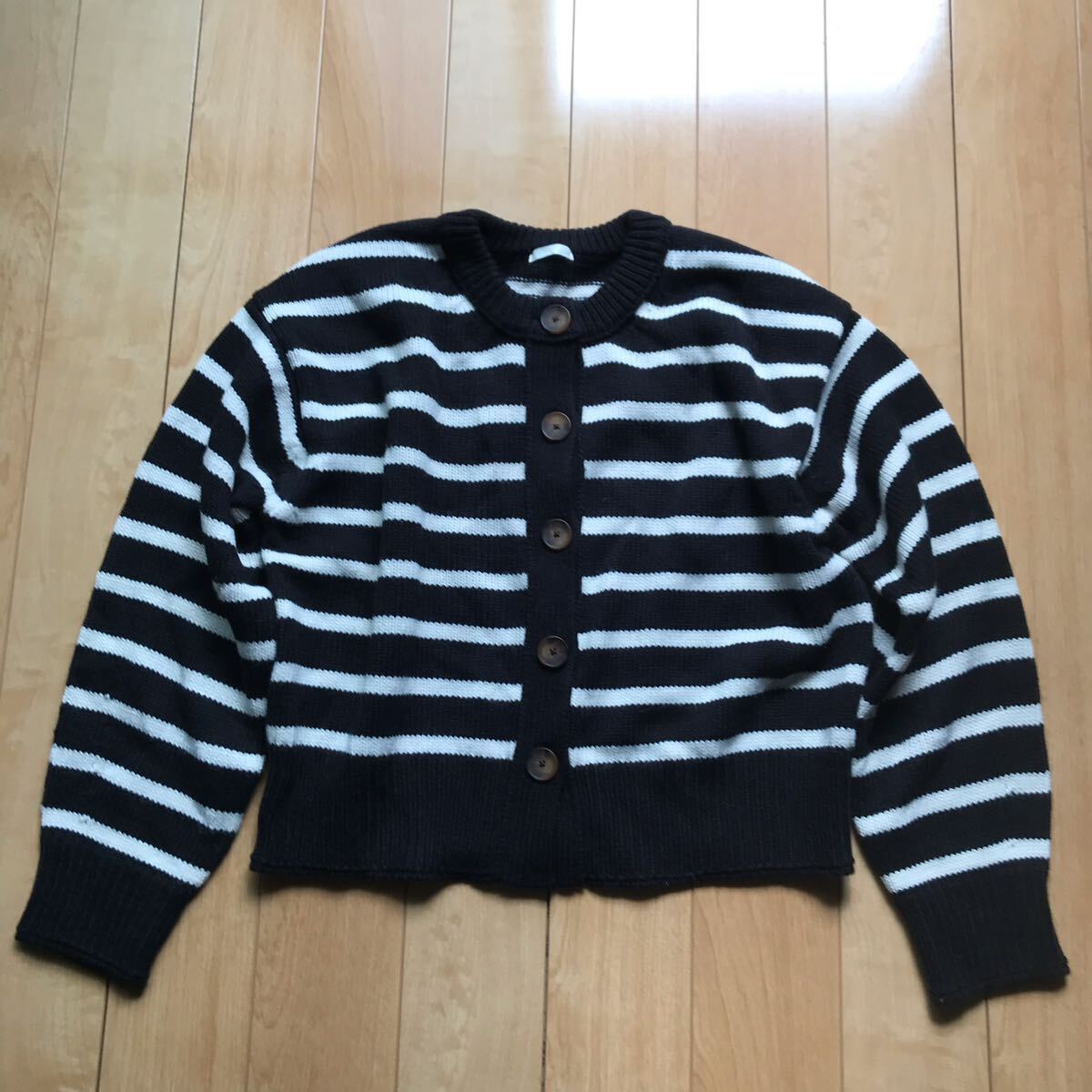 ジーユー ミドルネッククルーネックカーディガン 定価2490円+税 134-1-307 レディース S ブラック ホワイト拍卖