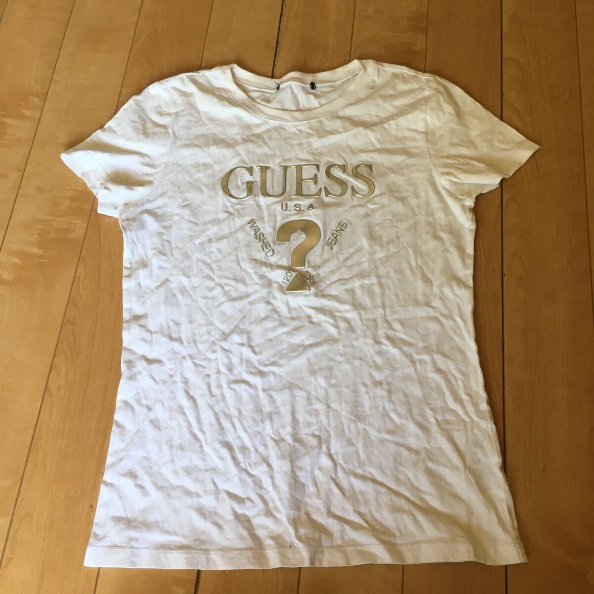 ゲス メタリックロゴTシャツ 231-1-85 ホワイト M拍卖