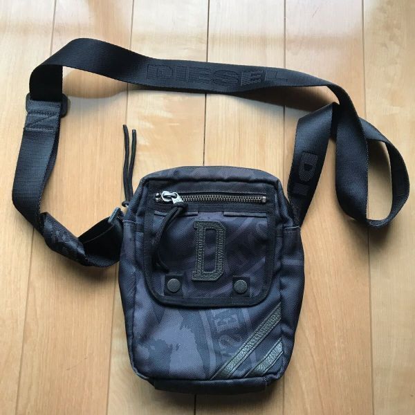 90年代 ディーゼル ショルダーバッグ 107-1-353 ブラック ダークグレー拍卖