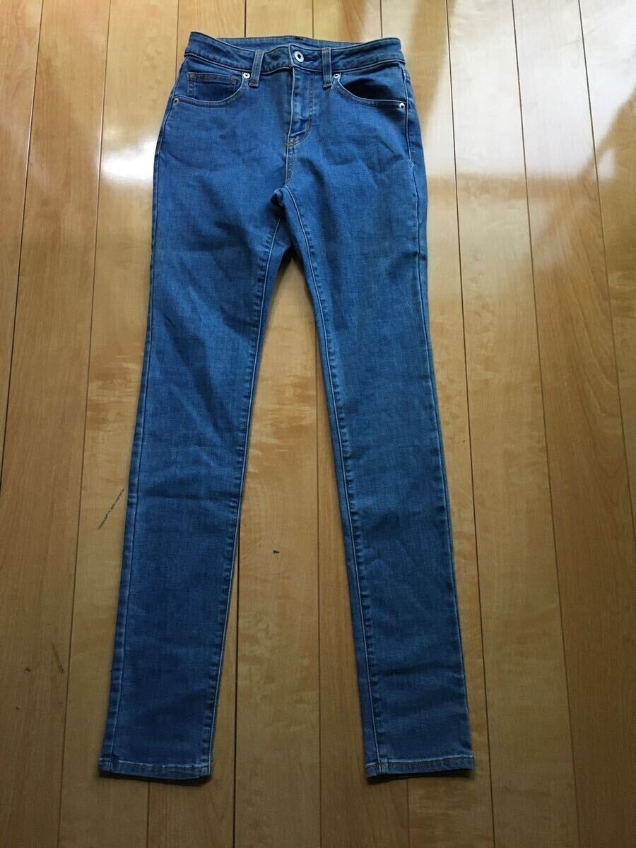 ジーユー ウルトラストレッチスキニージーンズ 定価2990円+税 061-1-303 レディース拍卖