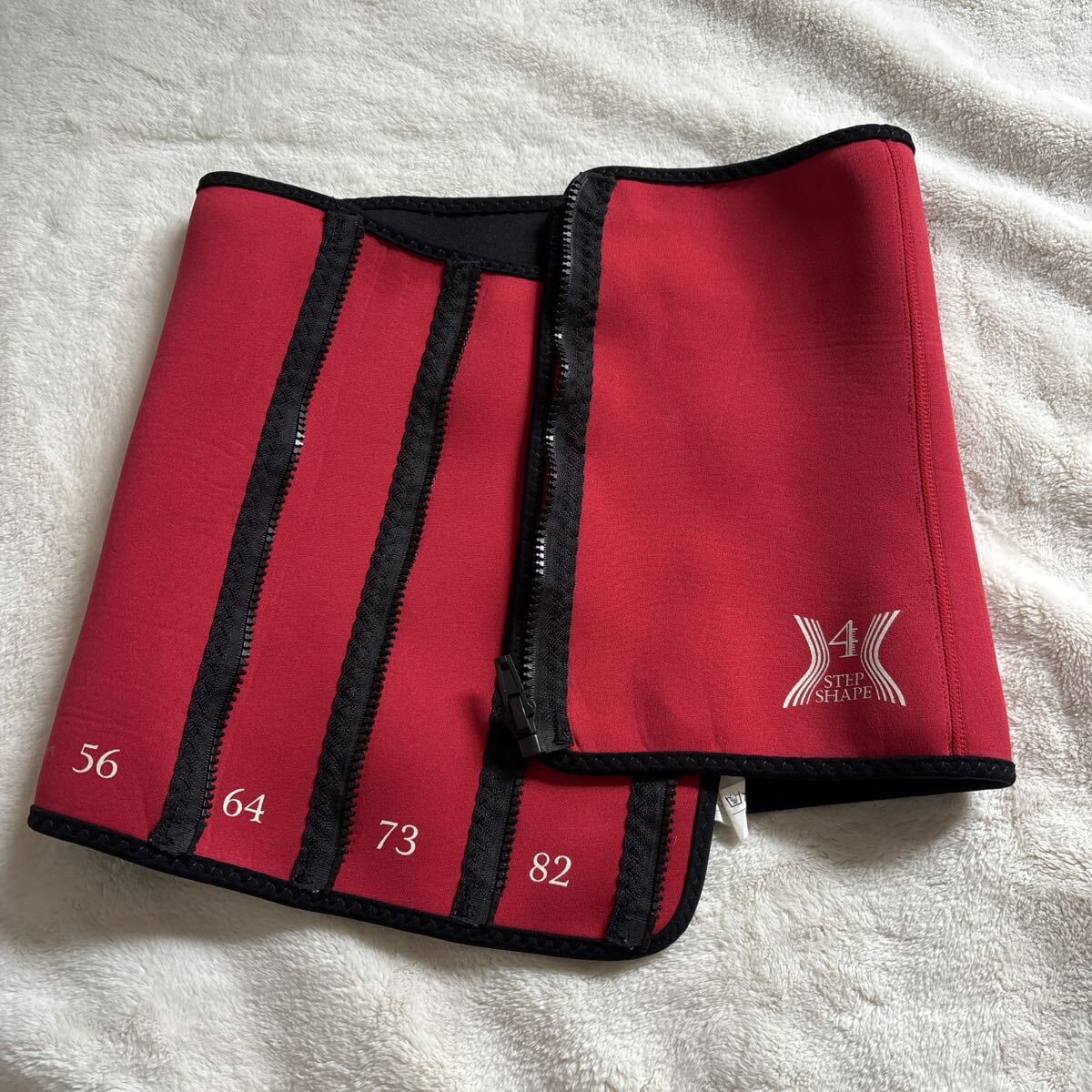 薄型 ウエストベルト 4 STEP SHAPE くびれ 痩せる拍卖