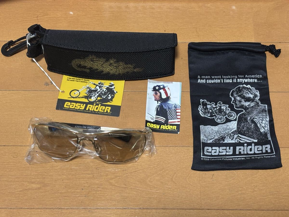 トイズマッコイ イージーライダー キャプテンアメリカ ワイアット 公式サングラス新品未使用 バイカーシェイド拍卖