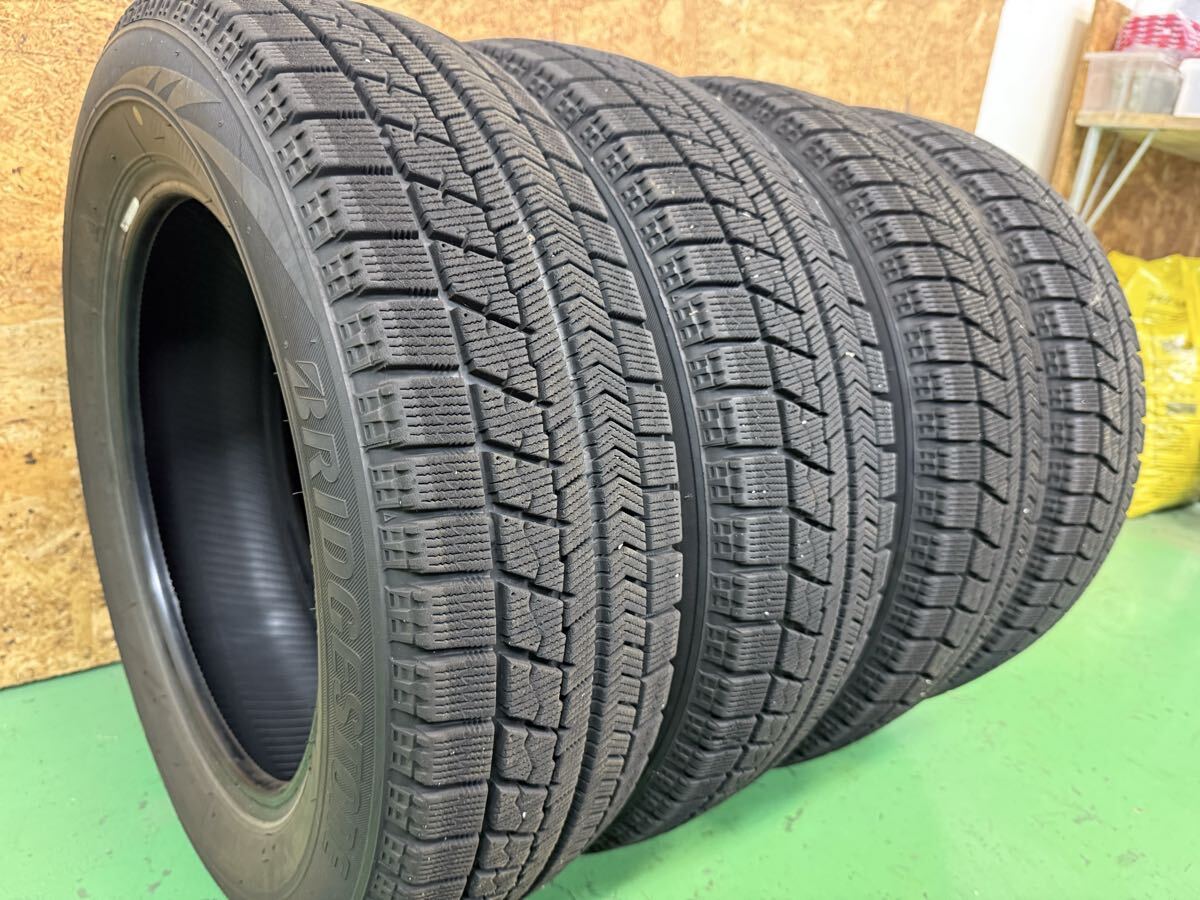 送料無料 【バリ山】175/65R15 84Q BRIDGESTONE BLIZZAK VRX スタッドレス 19年製造 4本セット アクア スペイド カローラフィールダー等拍卖