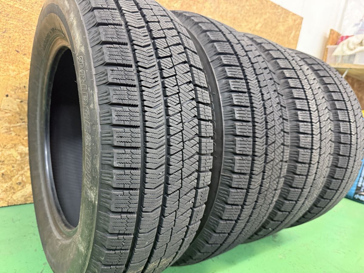 送料無料【バリ山】195/65R15 91Q BRIDGESTONE BLIZZAK VRX2 スタッドレス 22年製造 4本セット プリウス ノア ヴォクシー等拍卖