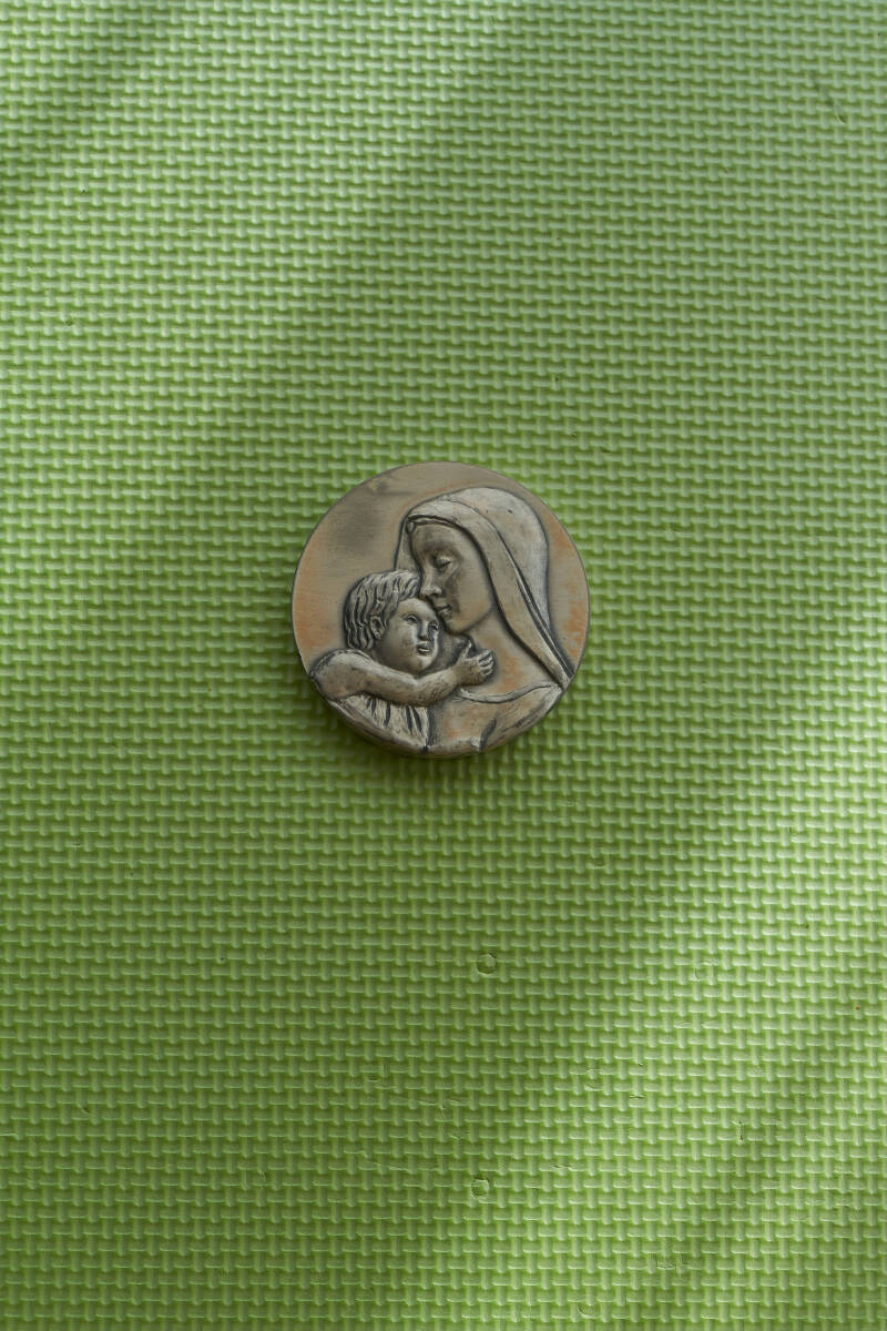 ぶんちん / 文鎮  (聖ヨゼフ整肢園 五号棟竣工記念)    ★中古品★拍卖