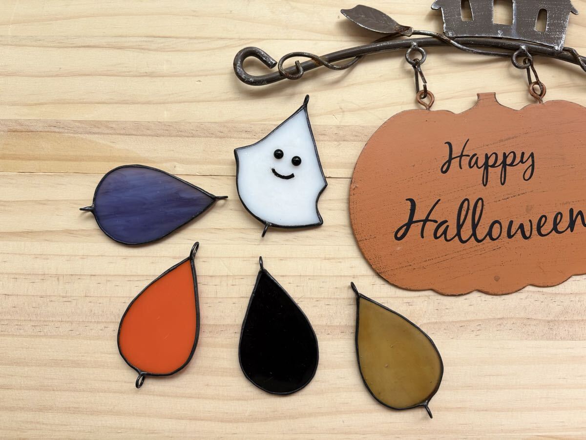 ステンドグラス*ハロウィンカラーのしずくのオーナメント拍卖