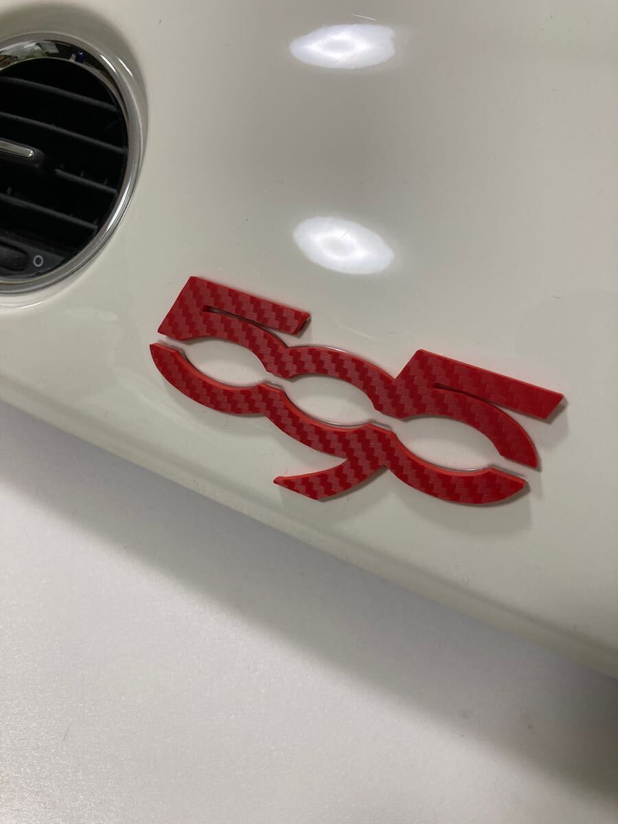 アバルト595 ダッシュボートエンブレム 変換バッチ レッドカーボン調拍卖