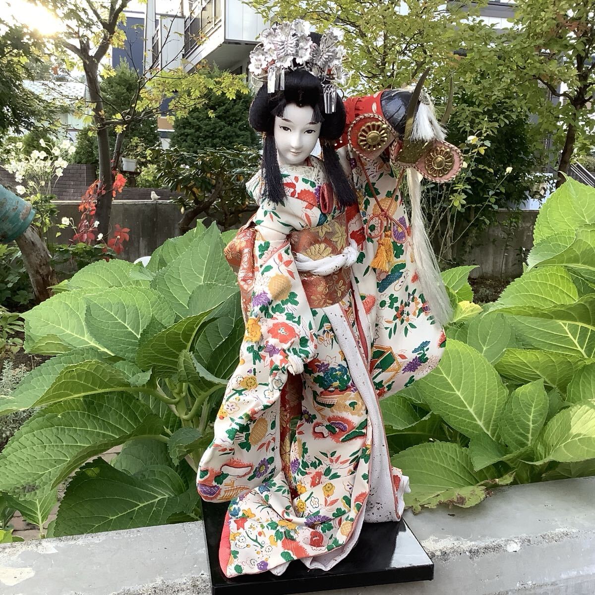 昭和レトロ 日本人形 兜 着物 舞妓 外国土産 ヴィンテージ 時代物 インテリア 日本髪 レトロ アンティーク拍卖