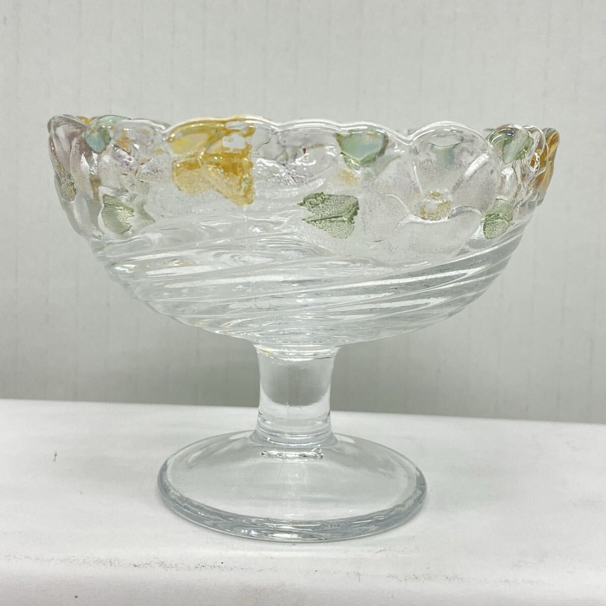 T97 ガラス製 大塚硝子 花柄デザートカップ 花柄サンデーカップ ガラス食器 昭和レトロ フリル皿 拍卖
