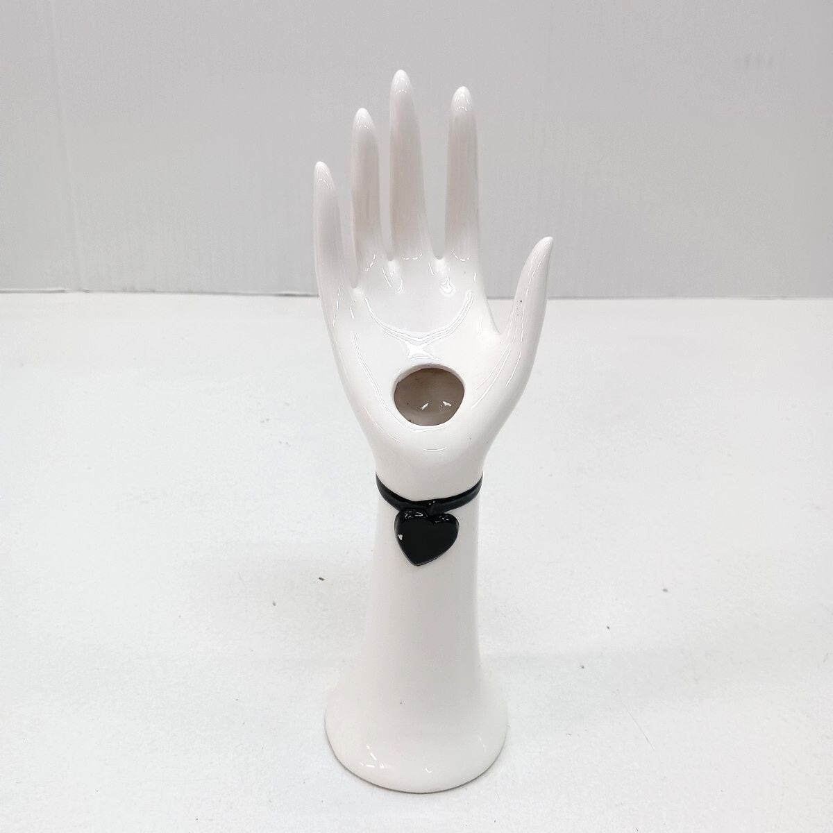 T17 clay クレイ 花瓶 花入 花器 フラワーベース 一輪挿し アクセサリースタンド 陶磁器 雑貨 インテリア雑貨 高さ約21.5cm 現状品拍卖