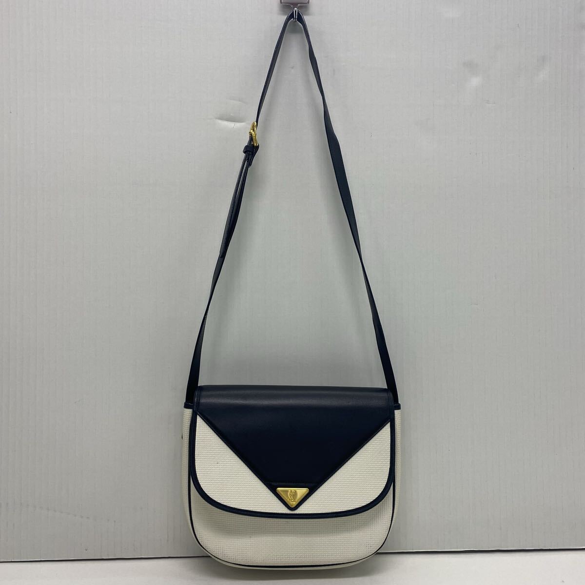 836 YVESSAINTLAURENT イヴサンローラン ヴィンテージ PVC×レザー クロスボディ ショルダーバッグ 肩掛け ホワイト系拍卖
