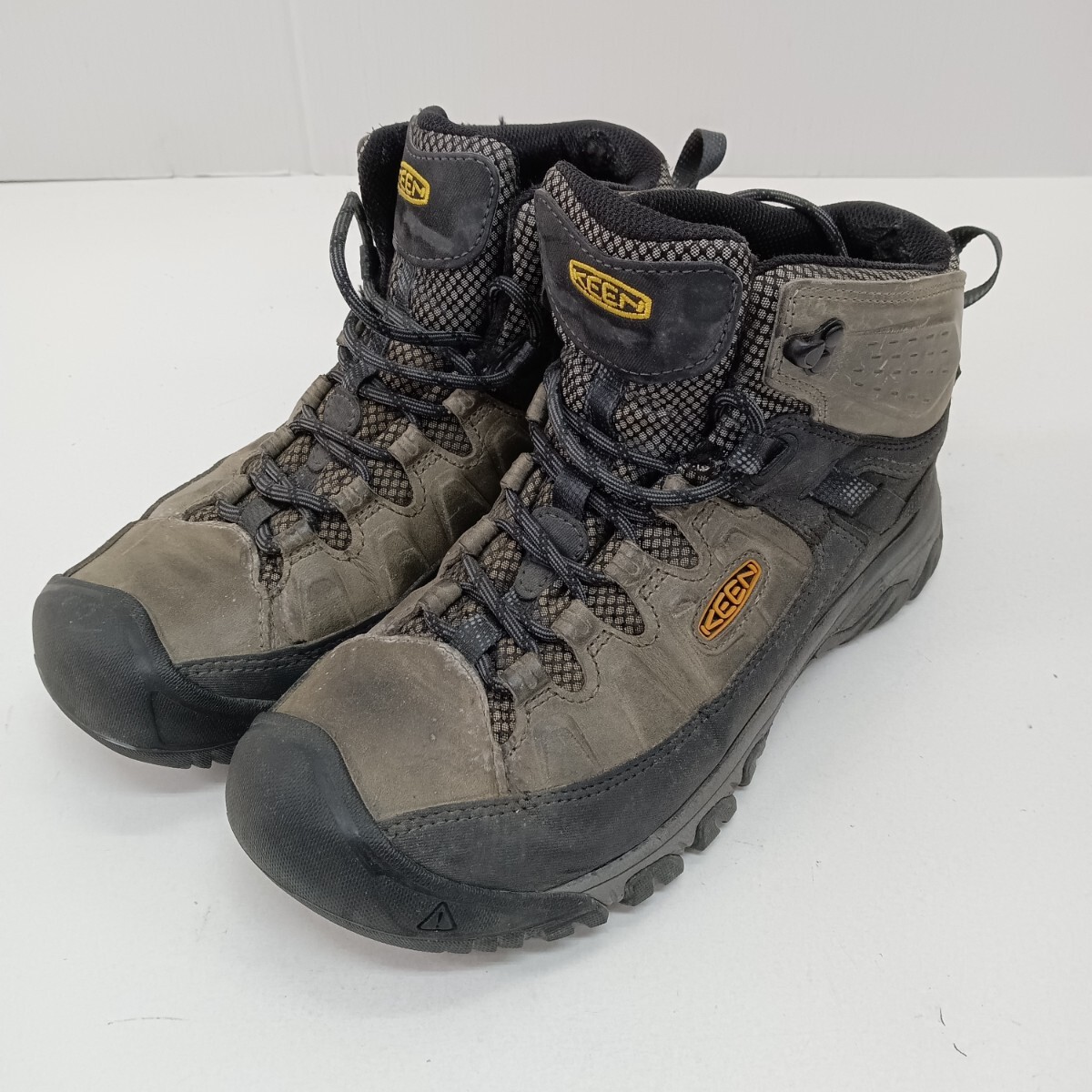 236 keen キーン トレッキングシューズ シューズ 靴 トレッキング ミドルカット ハイカット アウトドア キャンプ ハイキング 登山 現状品拍卖