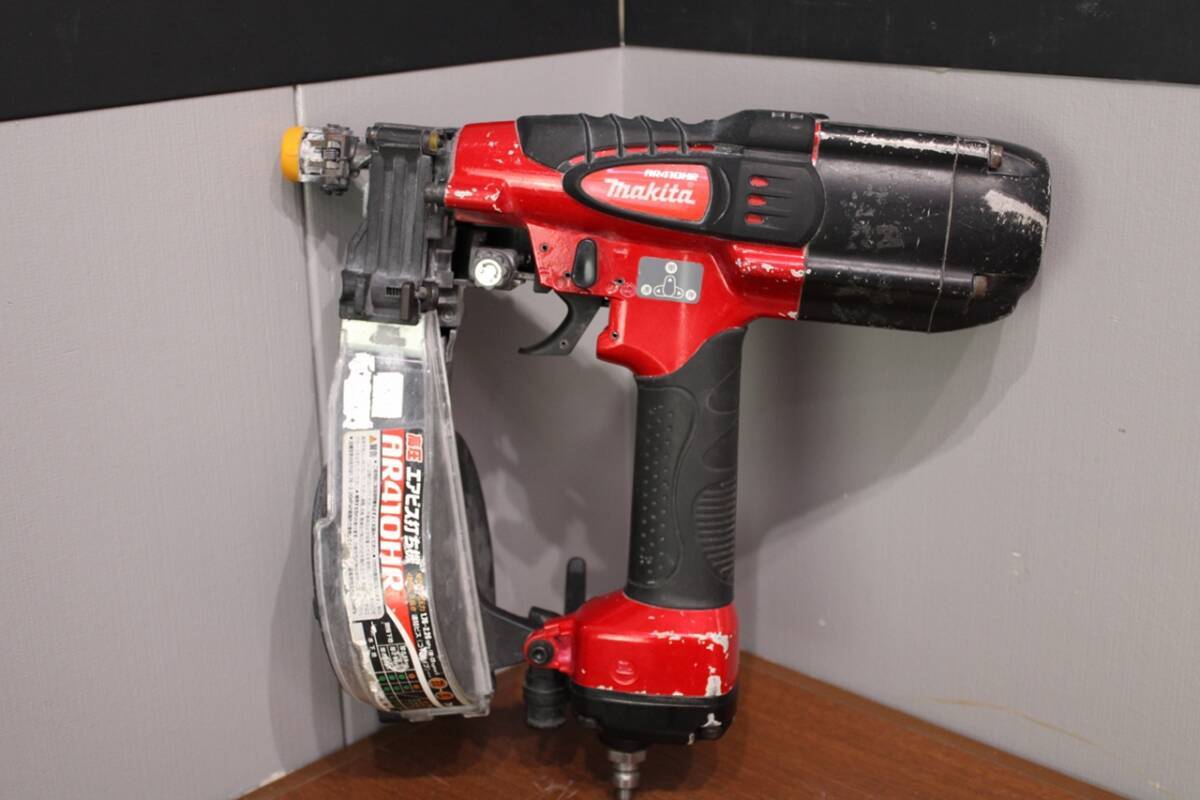 L マキタ 高圧エアビス打ち機 AR410HR 41012M10拍卖