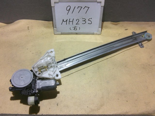 2kurudepa H22年 ワゴンR DBA-MH23S 右 フロント レギュレータ パワーウィンド モーター 83401-70K00 9177拍卖