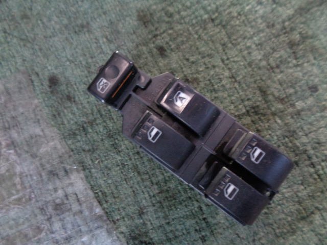 2kurudepa H23年 ミラ DBA-L275S パワーウィンド PW スイッチ 48420-B2230 8697拍卖