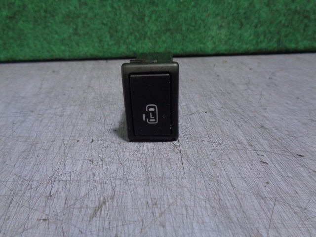2kurudepa H23年 ソリオ DBA-MA15S 左スライドドアスイッチ 9077拍卖