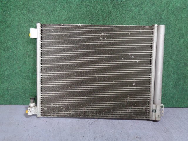 2kurudepa H27年 ノート DBA-E12 クーラー エアコン コンデンサー 福山通運で発送の為、個人宅発送不可 9097拍卖