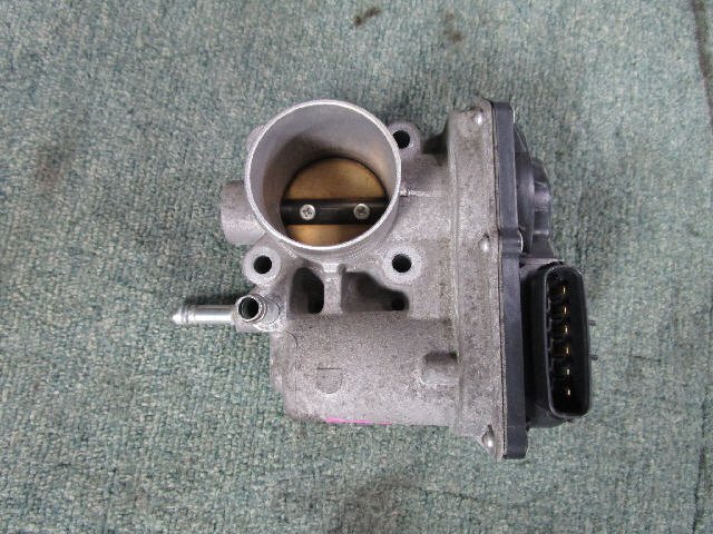 2kurudepa H20年 ステラ DBA-RN1 スロットル ボディ チャンバー EN07D 16112KA010 8192拍卖