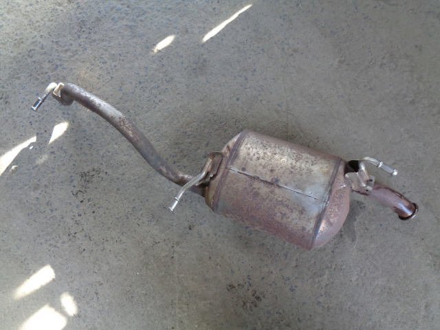 2kurudepa H26年 アルト エコ DBA-HA35S リア マフラー R06A 14300-82K30 福山通運で発送の為、個人宅発送不可 9018拍卖