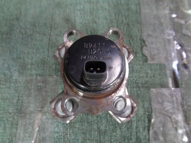 2kurudepa H23年 ムーヴ DBA-LA100S 左 リア ナックル ハブ KFVE 42410-B2080 8857拍卖