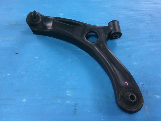 2kurudepa H22年 ワゴンR DBA-MH23S 左 フロント ロア ロワ アーム K6A 45202-85K00 9177拍卖