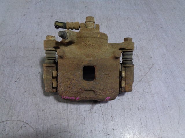 2kurudepa H25年 アルト DBA-HA25S 右 フロント ブレーキ キャリパー 9092拍卖