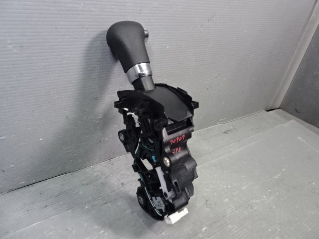 N-BOX 6BA-JF5 シフト レバー レンジ 令和6年 カスタムターボ 1kurudepa拍卖