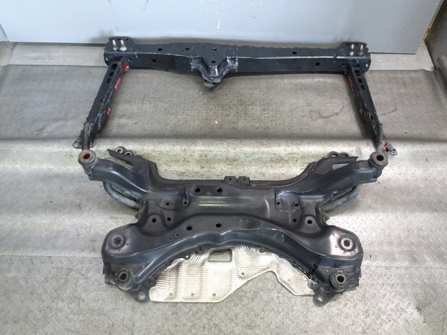 ヴェルファイア DBA-AGH30W F フロント メンバー クロス 51201-28281 前期 アルファード 1kurudepa拍卖