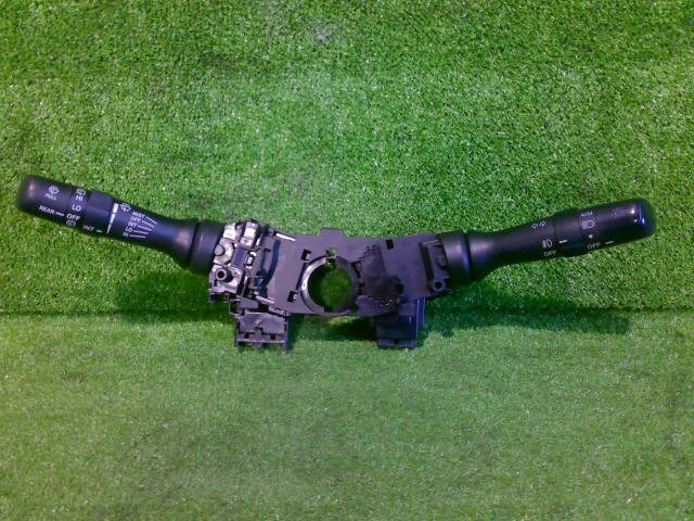 4kurudepa H24年 プリウス DAA-ZVW30 ディマー レバー スイッチ ライト ワイパー 84140-42070,84652-42170 後期 グレード S拍卖