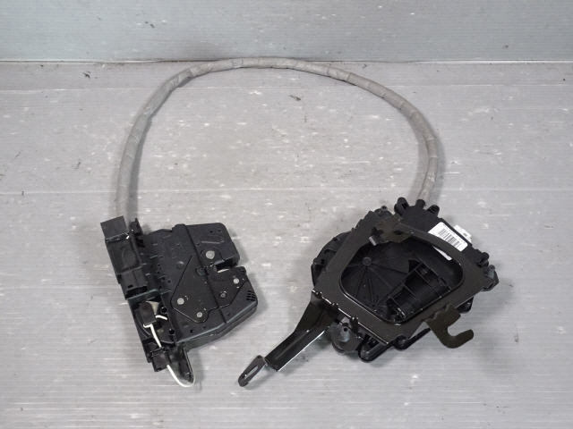 BMW 3シリーズ LDA-8C20 バックドアモーター 平成29年 320d Mスポーツワゴン F31 1kurudepa拍卖