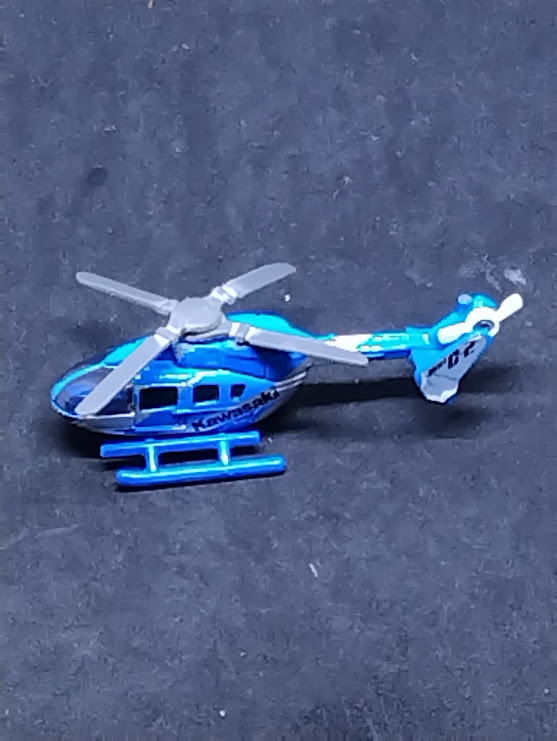 トミカ No.024 川崎重工業 BK117 C-2ヘリコプター 破損あり拍卖