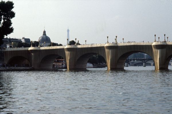 クリスト 「包まれたポン・ヌフ」1 カラースライド 4枚 Christo THE PONT-NUEF WRAPPED クリスト・アンド・ジャンヌ=クロード拍卖