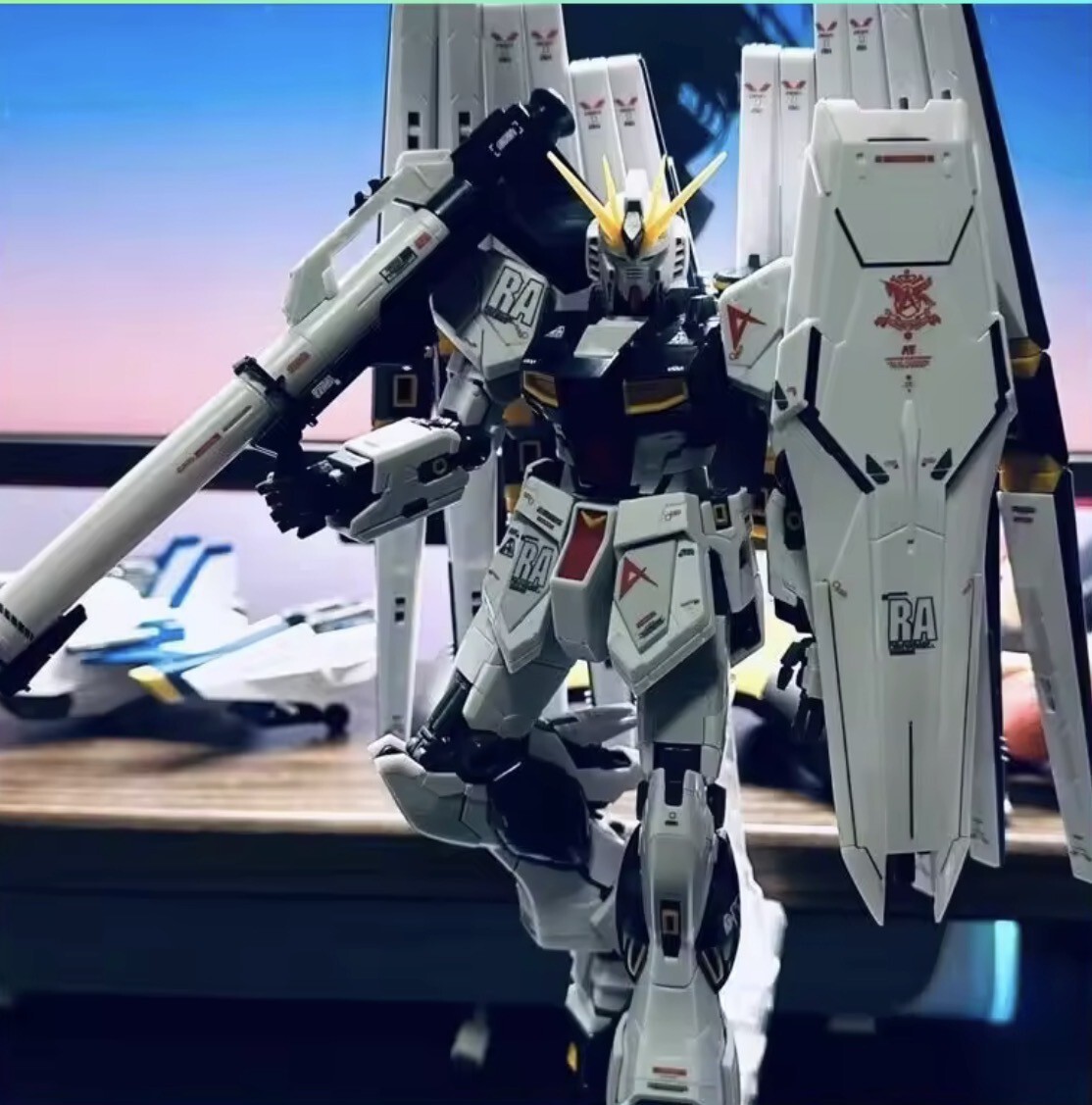 海外製 MG 1/100 νガンダム ver.ka ダブルフィンファンネル拍卖