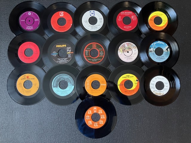 60~70年代US/UKフォーク&SSWのオリジナル・シングル16枚まとめて!入手困難レア盤多数!!拍卖