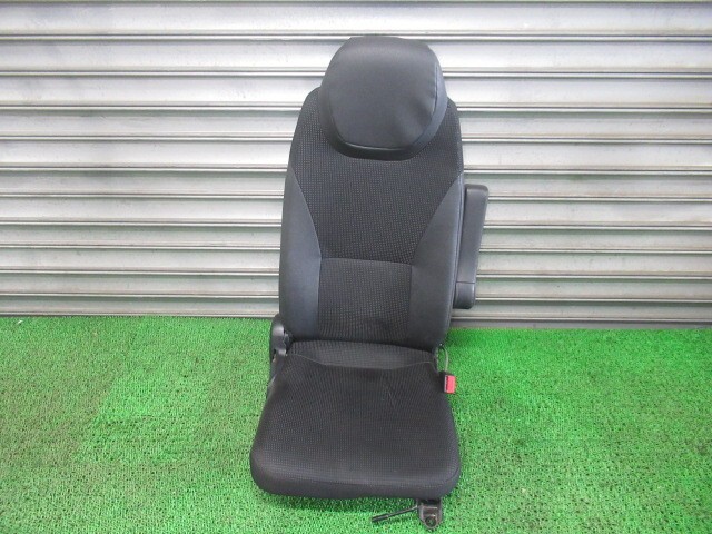 キャンター TPG-FBA00 ドライバーシート 運転席シート ML274808 TTT /50641拍卖